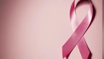 Tetori Rozë/Muaji i ndërgjegjësimit për kancerin e gjirit, rëndësia e diagnostikimit të hershëm