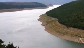 “Thahet” liqeni i Fierzës, kuota arrin në 266.95 m, “pika e vdekjes” është 240- 242 metër…