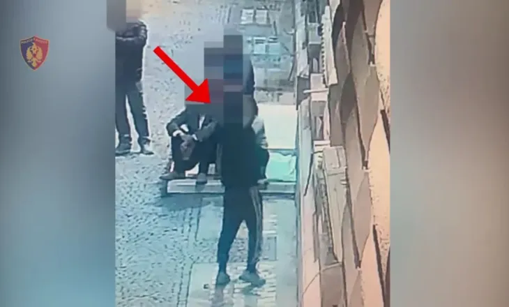 Theu xhamat e Gjykatës Kushtetuese, në pranga protestuesit 19-vjeçar, procedohen 5 të tjerë