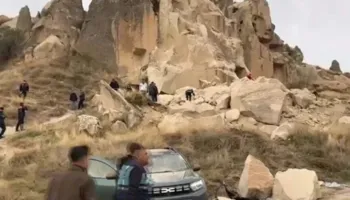 Tragjedi në festën kombëtare të Turqisë, shembet masivi shkëmbor në Kapadokia! Viktima dhe të plagosur (VIDEO)