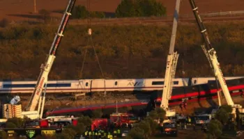 Tragjedia hekurudhore në Spanjë, shkon në 74 numri i viktimave nga përplasja e dy trenave