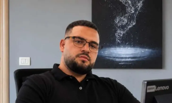 Tritoli në makinën e administratorit të Shushicës, 2 persona në pranga, njëri dyshohet se vendosi eksplozivin