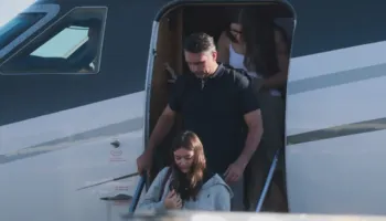 Trump ndihmoi Flávio Bolsonaron të largohej nga Brazili, avioni i përdorur i lidhur me Shtëpinë e Bardhë