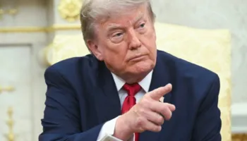 Trump vendos në pikëpyetje të ardhmen e dy këshilltarëve: Nëse ka konflikt, do t’i pushoj
