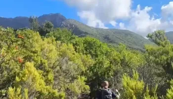 Turisti ‘zhduket’ gjatë eksplorimit në Himarë, Policia nis kërkimet
