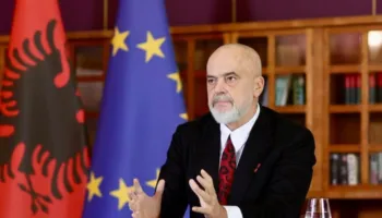 “TVSH-ja në hoteleri rritet në 10%”- Rama për buxhetin: Supertaksa për apartamentet bosh dhe vilat në bregdet!