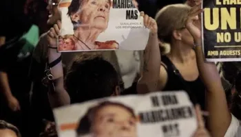 U kthye në simbolin e protestave, ndërron jetë 87-vjeçarja Maricarmen Abascal