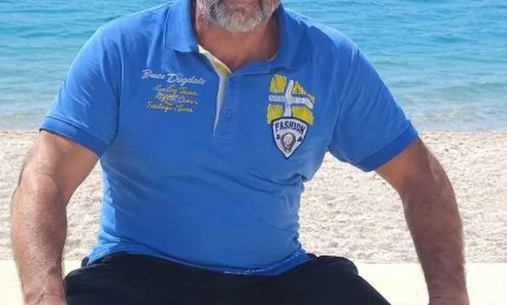 U rrëzua nga skela teksa punonte, ndërron jetë 53-vjeçari pas disa ditësh në koma (EMRI)