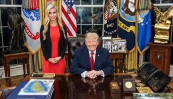 U shkarkua nga posti i sekretares së shtypit të Shtëpisë së Bardhë pas vetëm 5 ditësh, Zakaria lavdëron Trump: Nder të punoja me të