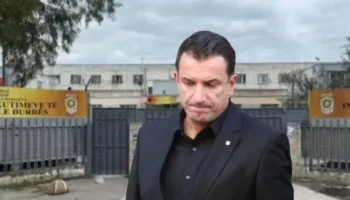 U transferua nga burgu i Durrësit në Fier, reagon Veliaj: Rrëmbim policor, një grup policësh u paraqitën sot dhe…