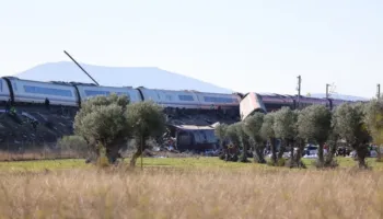 Udhëheqësit evropianë solidarizohen me Spanjën pas aksidentit vdekjeprurës të trenave