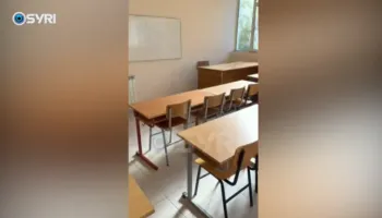 Universiteti ‘Aleksandër Xhuvani’ bojkoton auditoret, solidarizohen pas dhunës së Policisë ndaj studentëve