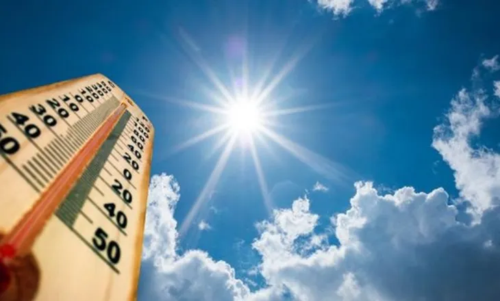 Vera zgjatet në Shqipëri, raporti: Deri në 25 ditë më shumë me temperaturë mbi 25°C
