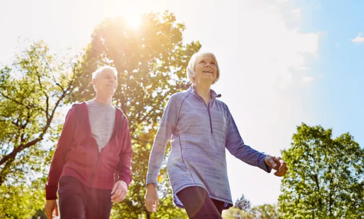 Vetëm 3 mijë hapa në ditë mund të ngadalësojnë Alzheimerin