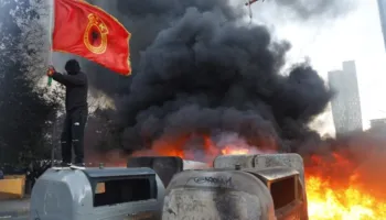 Veteranët e luftës në Kosovë reagojnë: Vandalët të mos përdorin flamurin e UÇK-së!