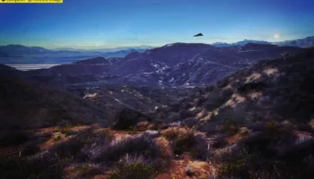 Vëzhgime të reja UFO: “Trekëndësha të zinj” misteriozë fluturojnë mbi një zonë të ndjeshme amerikane, sipas dosjeve të Pentagonit
