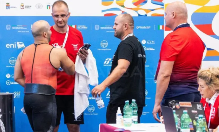 VIDEO – Erkand Qerimaj paraqitet në SPAK, kampioni shkodran i peshëngritjes jep lajmin e keq…