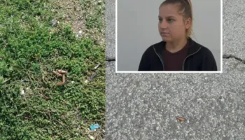VIDEO / Pas divorcit, plumba pranë banesës së ish-bashkëshortes