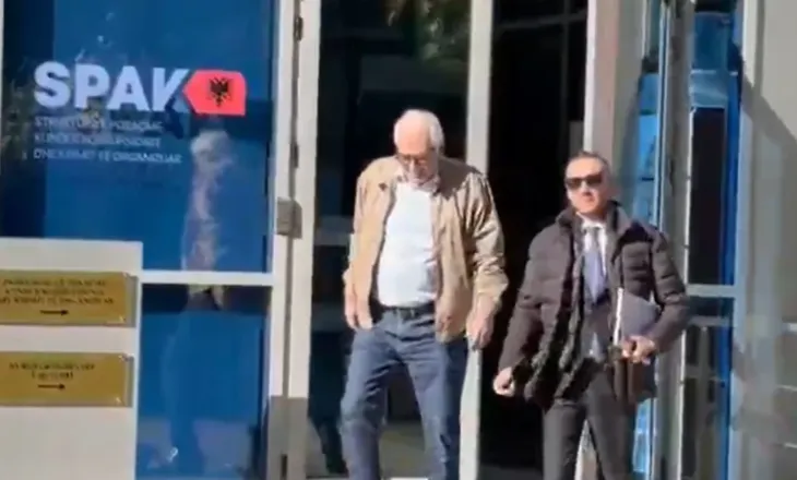Vila e Ballukut në Dhërmi, biznesmeni Pandeli Carapuli paraqitet në SPAK