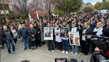 Vrasja e Arlinda Zekajt, nuk ndalen protestat në Kosovë! Tubime në disa qytete me moton “Shteti duhet të japë llogari”
