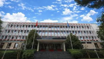 Zgjedhjet në Serbi, Ministria e Jashtme: Gati të bashkëpunojmë, përgjegjësi normalizimi i marrëdhënieve me Kosovën