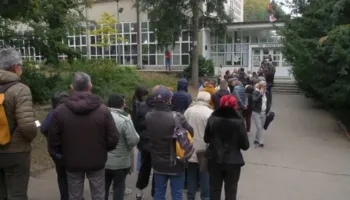Zgjedhjet në Serbi, pjesëmarrja arrin në 34,55% deri në orën 12:00