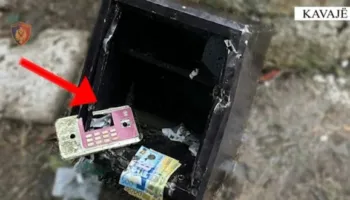 Zhduket kasaforta me 600 mijë lekë dhe 6 celularë nga një dyqan rrobash në Kavajë, zbulohet ku ishte fshehur