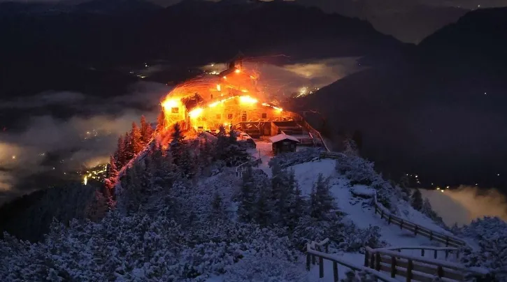 Zjarri përfshin ish-shtëpinë e Hitlerit “Eagle’s Nest”, në Gjermani