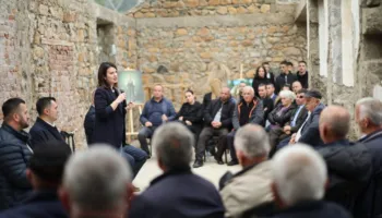 Zv/kryeministrja Koçiu nga Gjinari: Paketa e Maleve, një mundësi për sipërmarrje dhe turizëm!